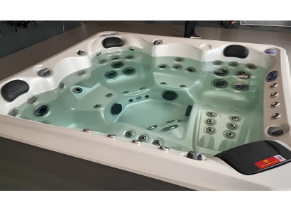 Whirlpool Whirlwanne Garten Bad Outdoor-Spa Relaxpool Massagebad 200x200 cm