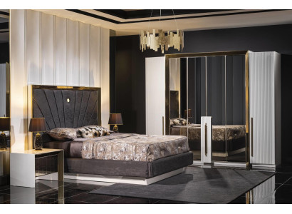 Elegantes weißes Holz-Möbelset für Schlafzimmer mit Bett, Nachttischen