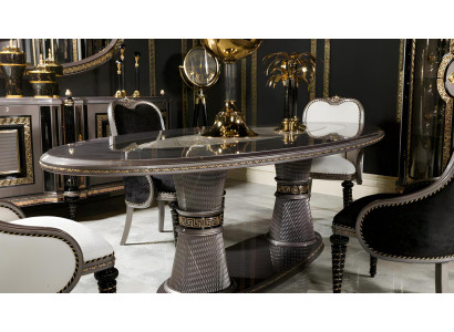 Moderner Esstisch aus Holz in Silber elegant und stilvoll