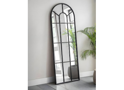 Modernes Design mit Charme – Spiegel im Stil eines Bogenfensters in Schwarz