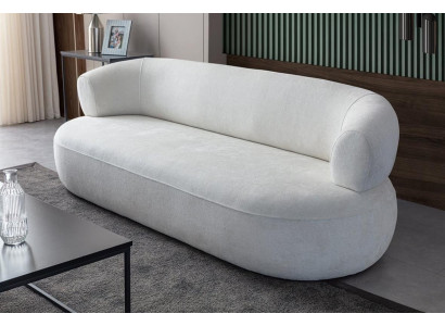 Praktisches, stilvolles Sofa für täglichen Komfort und Gemütlichkeit