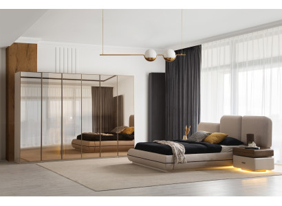Stilvolle Schlafzimmer Garnitur Polsterbett Glasschrank Nachttische