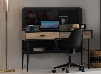 Brauner Arbeitszimmertisch Designer Holztische Edler Computertisch