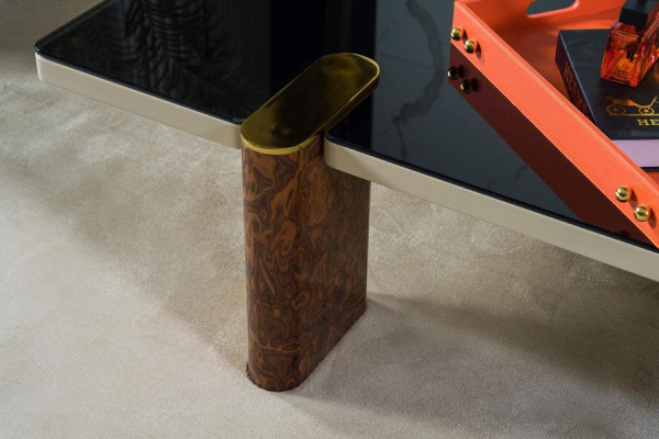 Couchtisch aus Holz – Robuste Qualität für mehr Stil in Ihrem Wohnbereich.