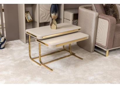 Moderner Couchtisch aus Glas – Ideal für ein modernes Wohnzimmer.