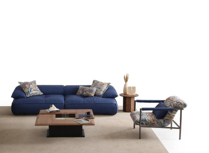 Stilvolle Wohnzimmer Garnitur Ledersofa Designer Couchtisch Sessel