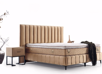 Bett im eleganten Beige mit feiner Steppung und stilvollem Erscheinungsbild