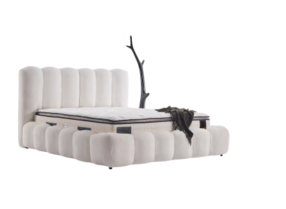 Minimalistisches Bett mit Schwerpunkt auf weichen abgerundeten Formen