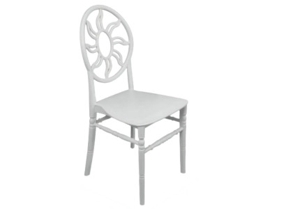 Weißer Carbonstuhl mit Rückenlehne für Zuhause und Terrasse.