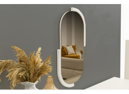 Eleganter Spiegel mit Modernem Design – Für Stilvolle Wohnräume