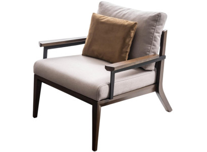 Stilvoller Beiger Polstersessel Designer Wohnzimmer Einsitzer Sessel