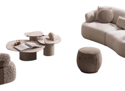 Exklusive Sitzgruppe Beiger 3-Sitzer Textilsessel Couchtisch Hocker