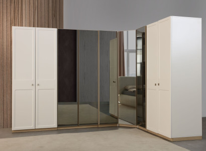 Modularer Eckschrank mit flexiblem Stauraum und modernem Design