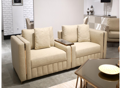 Moderne Wohnzimmer Polstercouch Stilvoller 4-Sitzer Stoffsofa Möbel