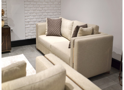 Beiger 3-Sitzer Wohnzimmer Polstercouch Stoffsofas Holzgestell Möbel