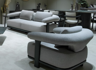 Exklusive Sofa Stoffgarnitur Designer Dreisitzer Edler Textilsessel