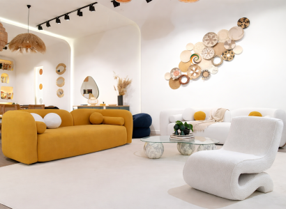 Wohnzimmer Textilgarnitur Designer Oranger 3-Sitzer Weißer Sessel