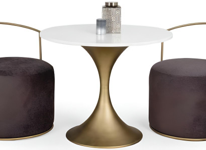 Stilvoller Küchen-Set Designer Esstisch Moderne 2x Textilstühle