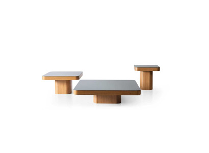 Elegantes Set aus 3 stilvollen Couchtischen für modernes Inter