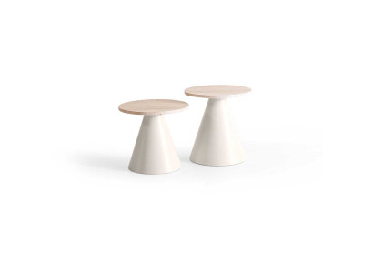 Moderner Couchtisch-Set mit natürlichen Tischplatten aus Stein