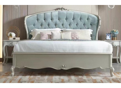 Hellblaues Chesterfield Doppelbett Massivholzrahmen Komfortbett