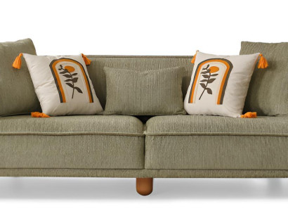 Grünes Sofa mit Rattan-Details und dekorativen Kissen Hochwertig Möbel