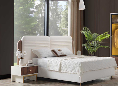 Schlafzimmerset mit komfortablem Bett und zwei praktischen Nachttischen