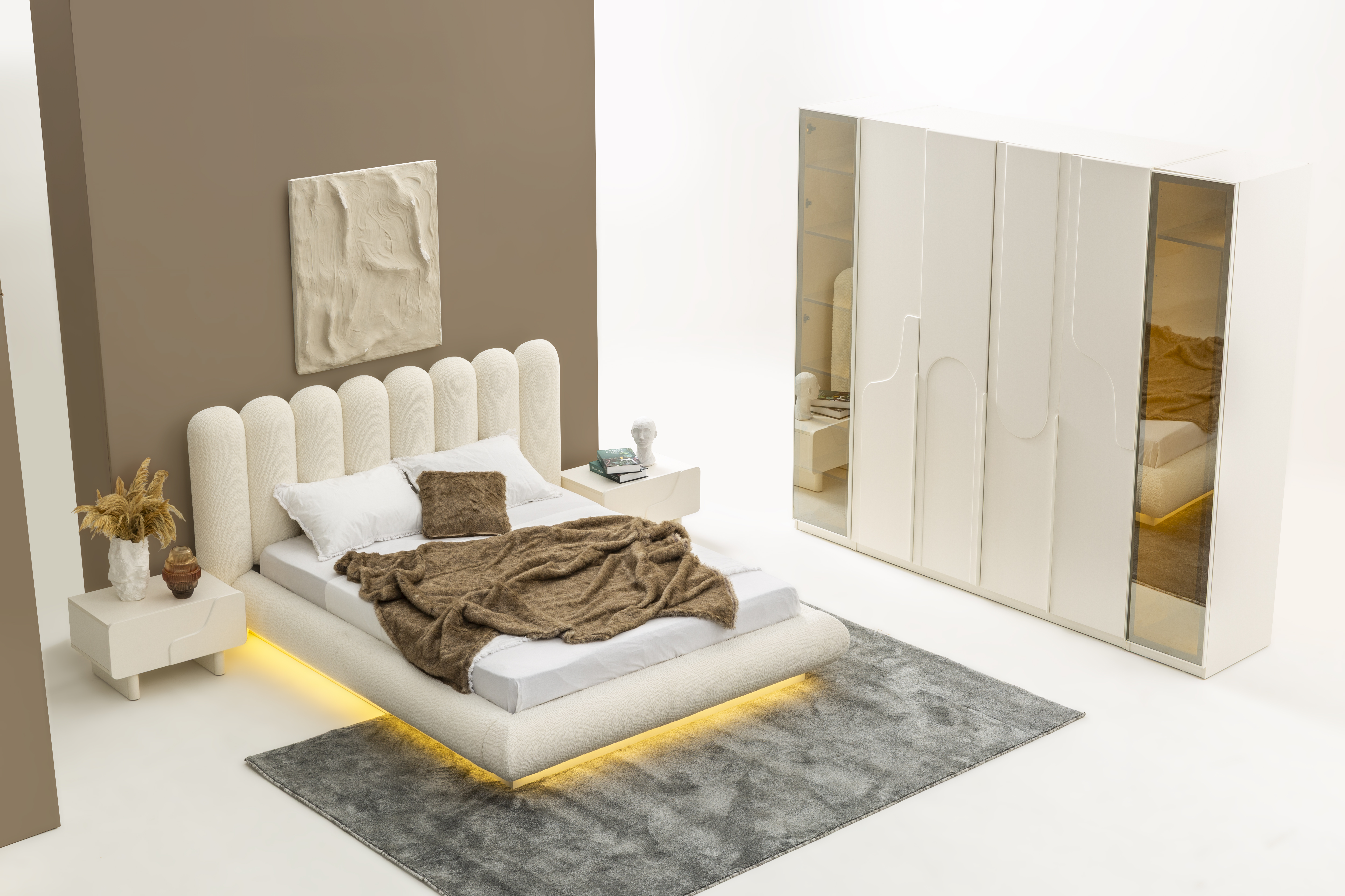 Modernes 4-teiliges Schlafzimmer-Set mit Bett Nachttischen und Schrank